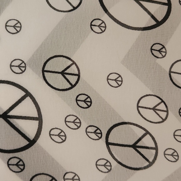 Peace Sign Racerback - Picture 5 of 5